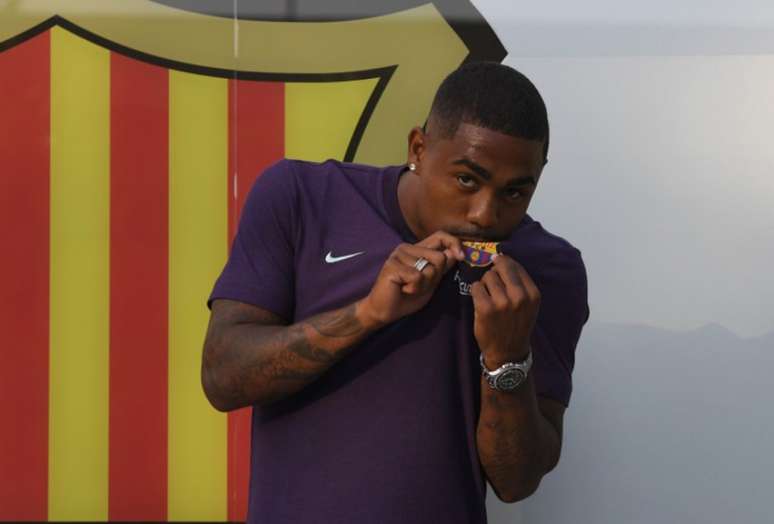 Possibilidade de defender o Barcelona seduziu o jogador (Foto: AFP)