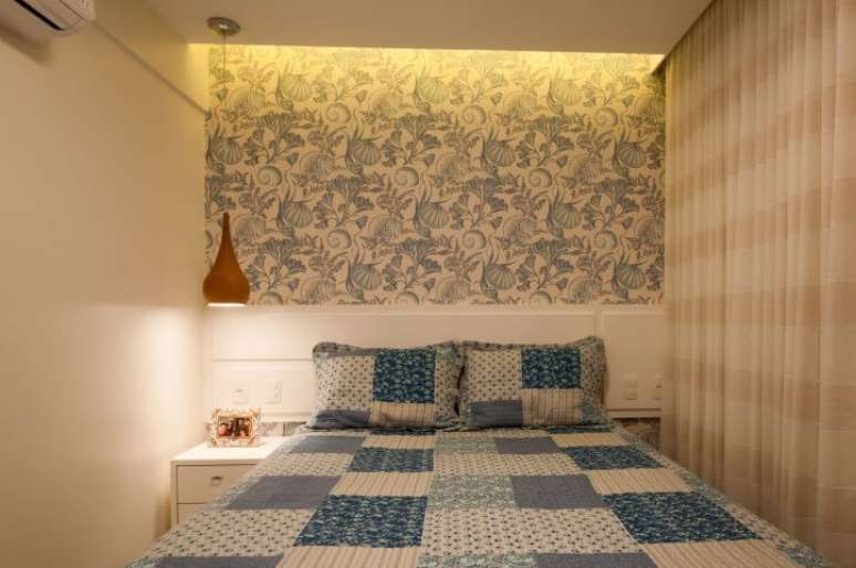 10. A parede de drywall pode tamb&eacute;m receber papel de parede assim como uma parede de alvenaria. Projeto de Bernal Projetos