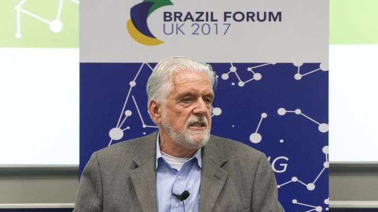 Jaques Wagner foi apontado como um dos nomes para substituir Lula nas eleições