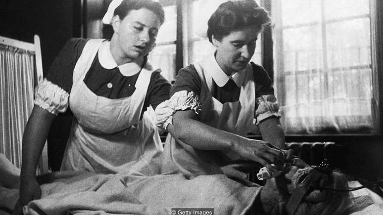 Na década de 1940, a terapia de choque era tão popular que era feita em regime ambulatorial