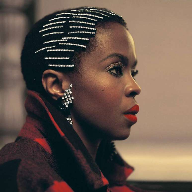 Outra imagem da campanha da coleção Woolrich American Soul, estrelada por Ms. Lauryn Hill