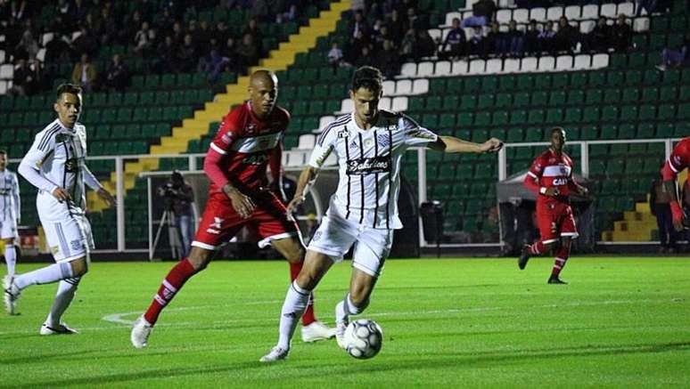 Lance de Figueirense x CRB