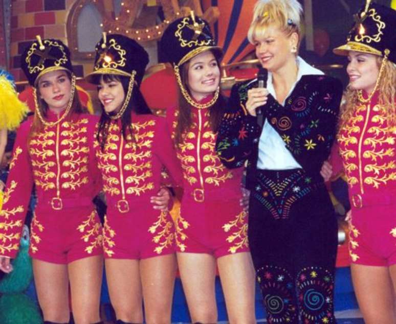 Ex-paquitas eram proibidos de se relacionar por ex-empresária de Xuxa 