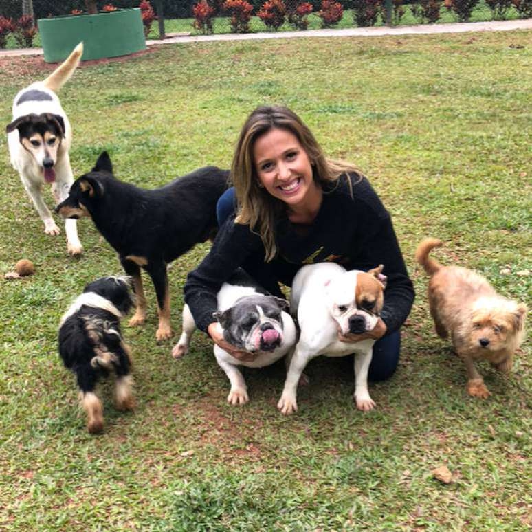 Luisa Mell é conhecida por seu trabalho em defesa dos animais.