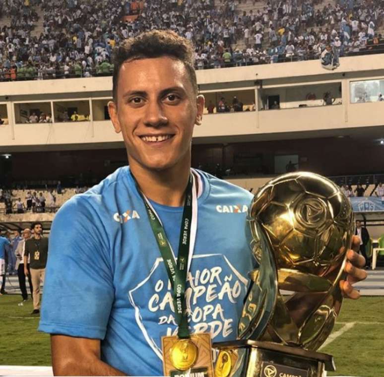Renan Gorne estava no elenco campeão estadual pelo Paysandu, neste ano (Foto: Reprodução / Instagram)