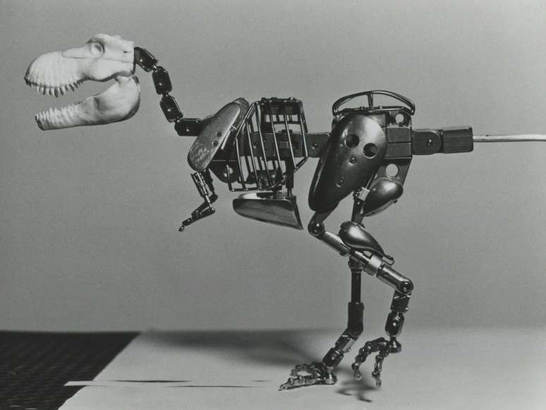 Para suas anima&ccedil;&otilde;es, a equipe criou uma t&eacute;cnica prim&aacute;ria de 'captura de movimentos' (o processo de registro de movimentos para depois us&aacute;-lo em modelos digitais) usando um boneco mec&acirc;nico de a&ccedil;o