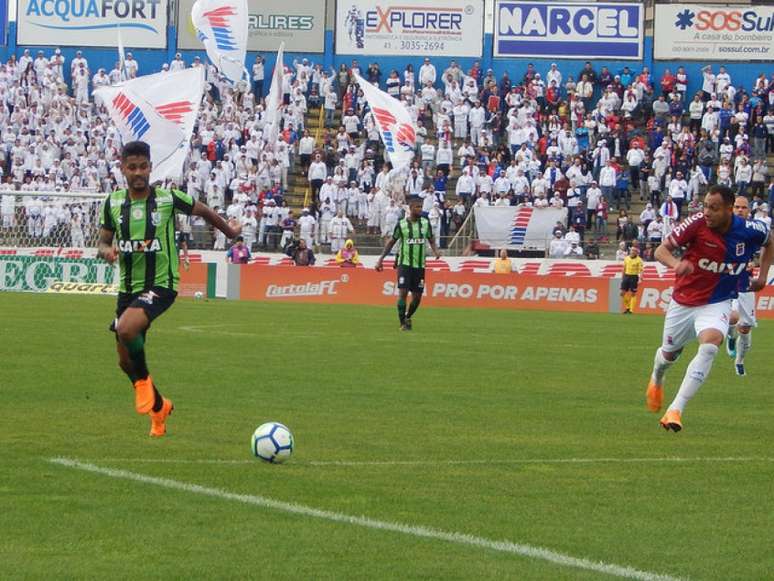Aderlan deseja manter sequência positiva contra o Palmeiras (Foto: Divulgação)