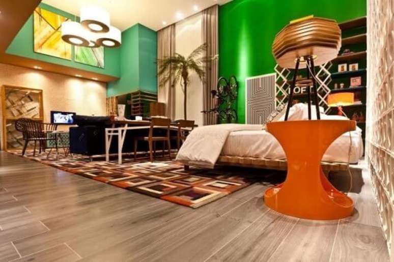 9. D&aacute; tamb&eacute;m para usar cores chamativas no loft. Projeto de Juliana Pippi