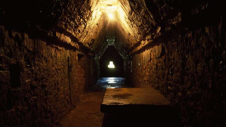 A Fascinante História Da Rainha Vermelha Aristocrata Cuja Tumba Guardava Segredos Da 