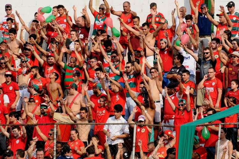 Torcida da Portuguesa reencontra neste domingo sua equipe no Canindé (Divulgação/ Portuguesa)