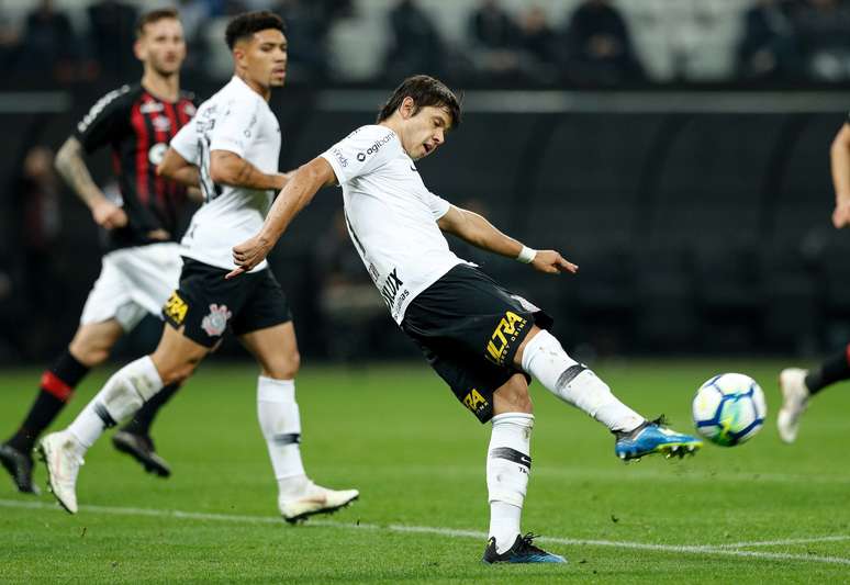 Romero não conseguiu tirar o Corinthians do 0 a 0