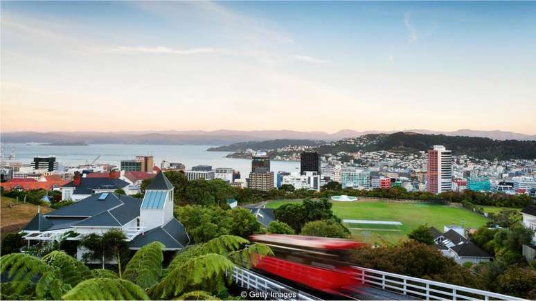 A pesquisa mostra que áreas verdes são boas para moradores urbanos, o que é uma boa notícia para moradores de Wellington, Nova Zelândia
