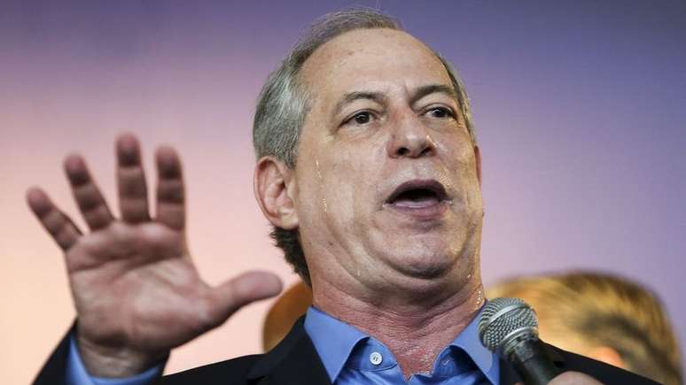 PT conseguiu isolar Ciro Gomes, candidato do PDT, ao fechar acordos regionais com o PSB em troca da neutralidade da legenda no campo nacional