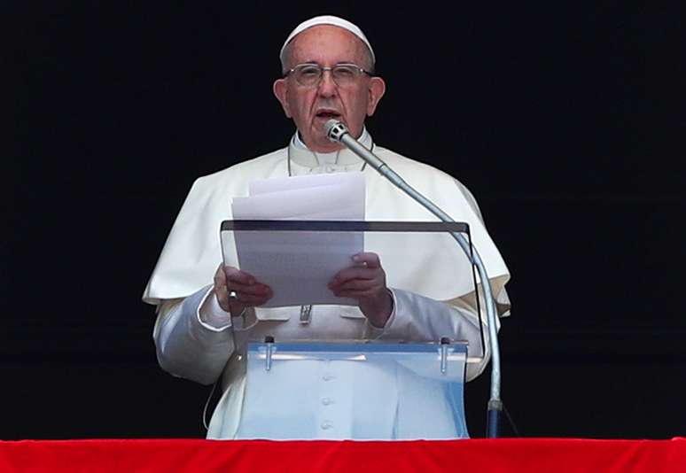 Papa Francisco na Praça São Pedro
 5/8/2018   REUTERS/Max Rossi