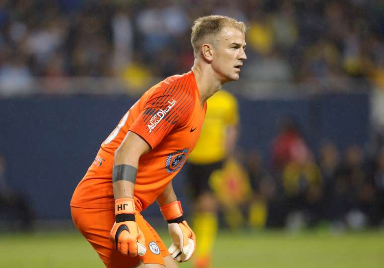 Joe Hart em jogo do Manchester City com o Borussia Dortmund
 20/7/2018      REUTERS/John Gress 