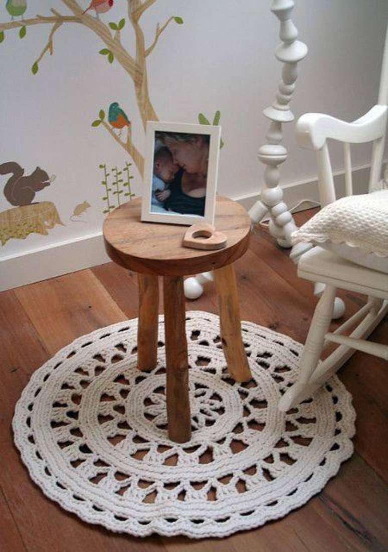 5. Pr&oacute;ximos a cadeira de balan&ccedil;o deia o ambiente aconchegante