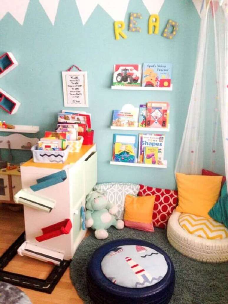 16. Decora&ccedil;&atilde;o para quarto infantil decorado com puff feito com pneu velho &ndash; Foto: Micasa