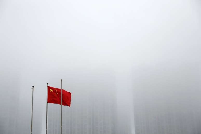 Bandeira da China é vista na província de Shandong   08/06/2018 REUTERS/Aly Song - RC1ADDD00290