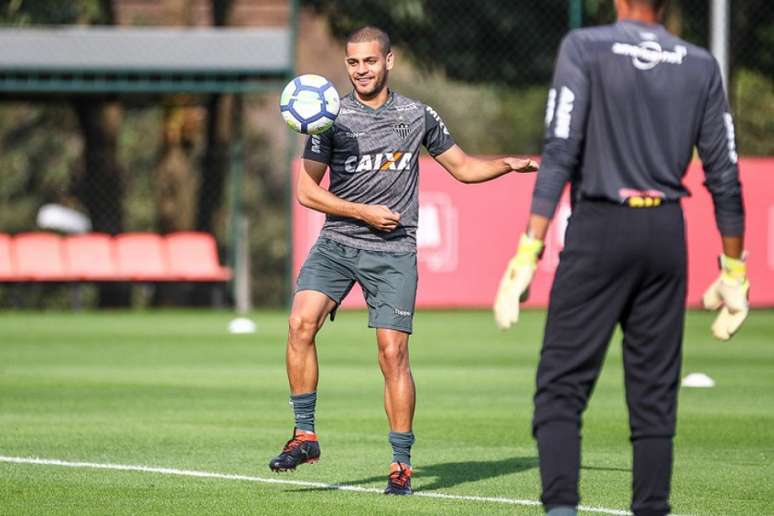 Clayton foi destaque no Figueirense em 2015, mas não se firmou no Galo (Foto: Bruno Cantini/Atlético-MG)