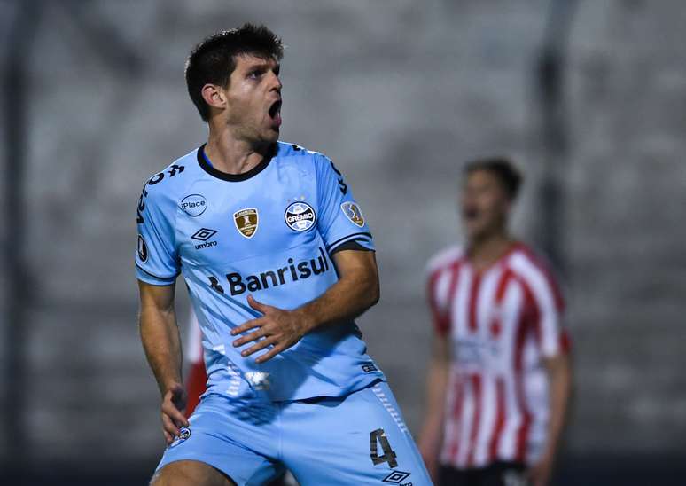 Kannemann comemora gol do Grêmio