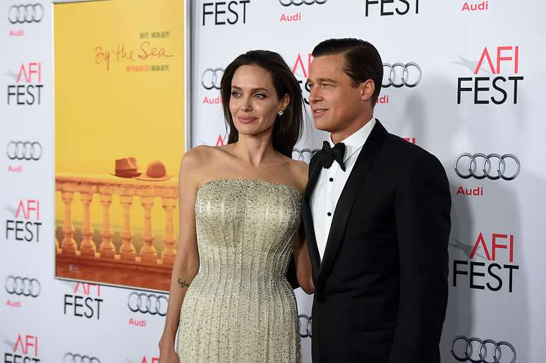 Brad Pitt cuts relationships with two children with Angelina Jolie, says the website