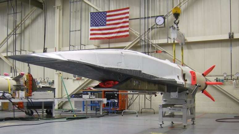 Os EUA apresentaram, em 2010, o Boeing X-51, um míssil de cruzeiro hipersônico