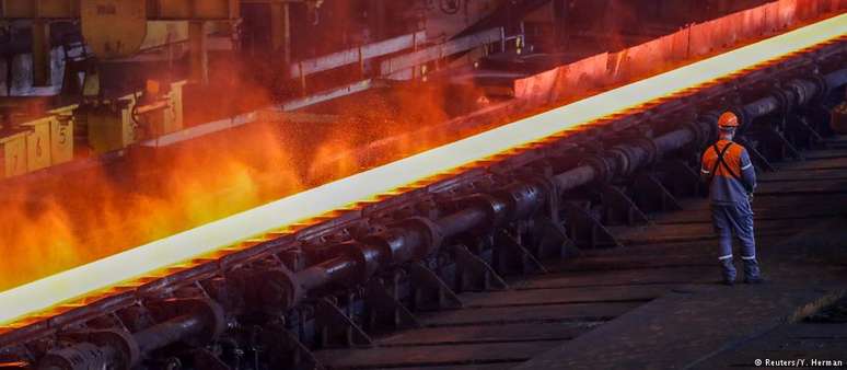 EUA impõem tarifas de 50% sobre o aço e 20% sobre o alumínio da Turquia