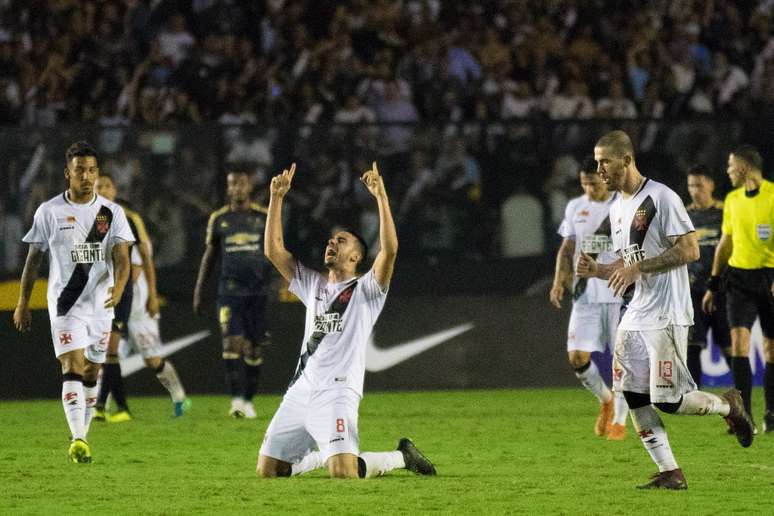 Thiago Galhardo marcou o gol da vitória do Vasco