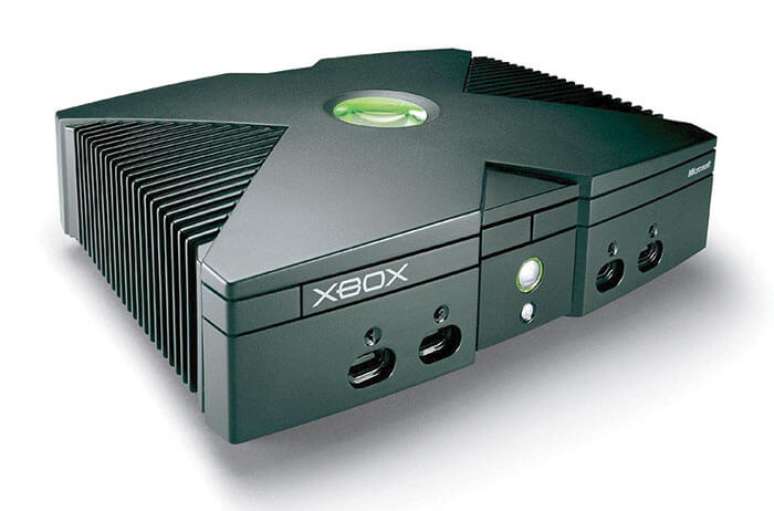 Xbox original completa 17  anos
