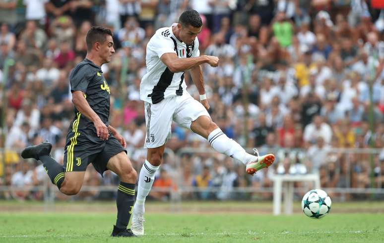 Cristiano Ronaldo em ação no amistoso da Juventus