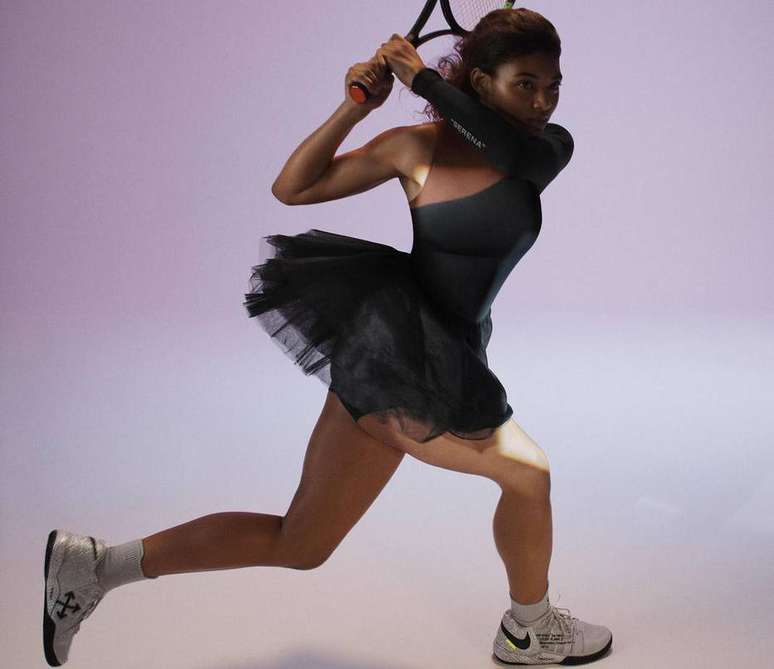 O estilista criou dois vestidos para Serena Williams além de uma coleção inspirada na atleta