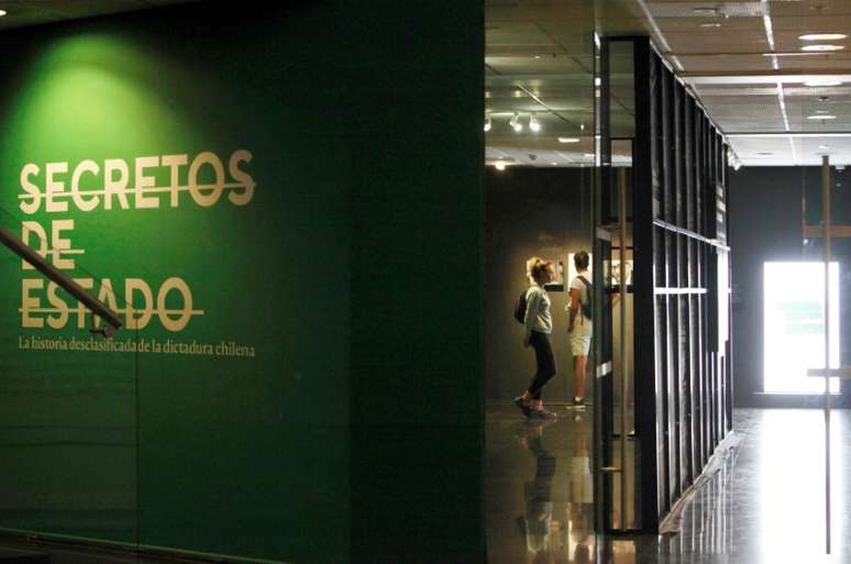 Entrada do Museu da Memória e dos Direitos Humanos em Santiago
 26/10/2017    REUTERS/Carlos Vera 