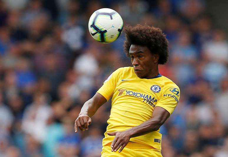 Brasileiro Willian admitiu que deixaria o Chelsea caso Conte ainda fosse o treinador