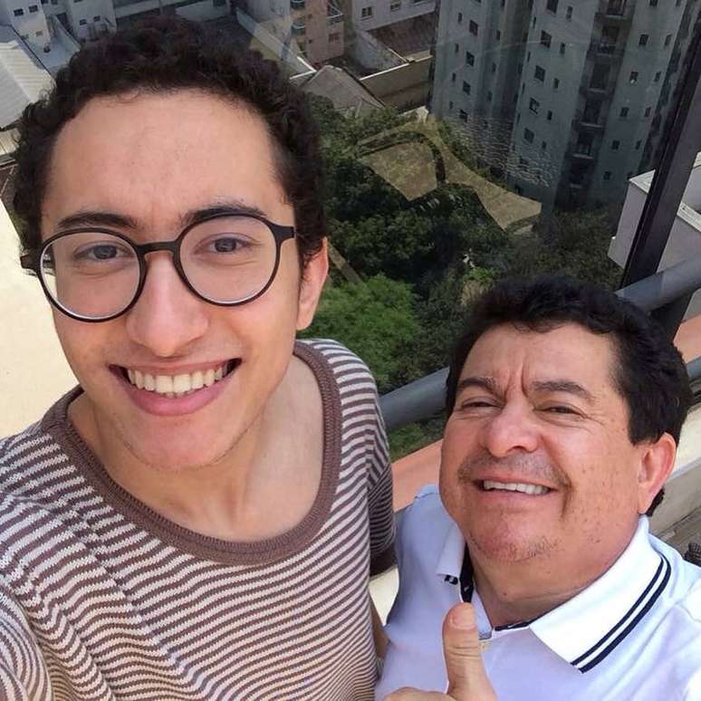 Solimões disse em entrevista que sempre soube que seu filho Gabriel era gay e que isso nunca mudou nada em sua vida