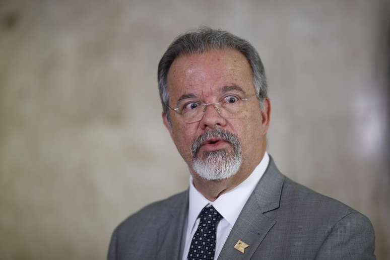 Raul Jungmann pede &#034;responsabilidade&#034; de manifestantes em ato pró-Lula