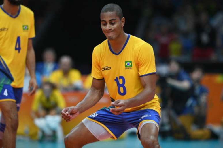 Lucarelli está fora do Campeonato Mundial de Vôlei (Foto: Johannes EISELE / AFP)