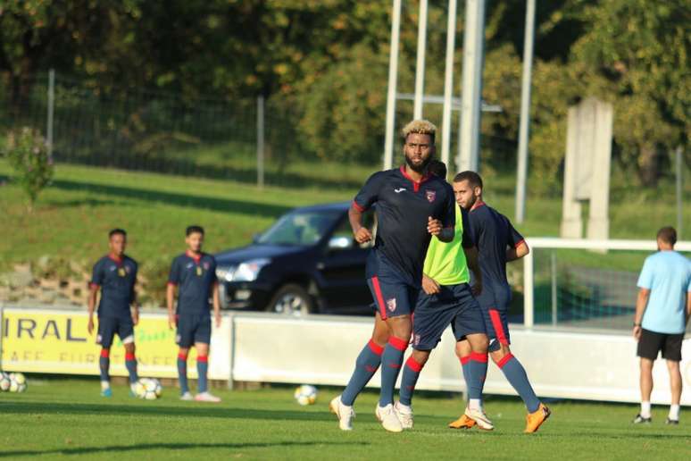 Muralha em treino doAl Hazem, da Arábia Saudita (Divulgação / Al Hazem)