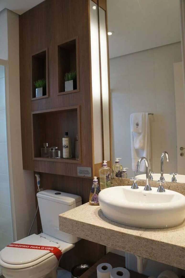 19. Modelos de nicho para banheiro de madeira