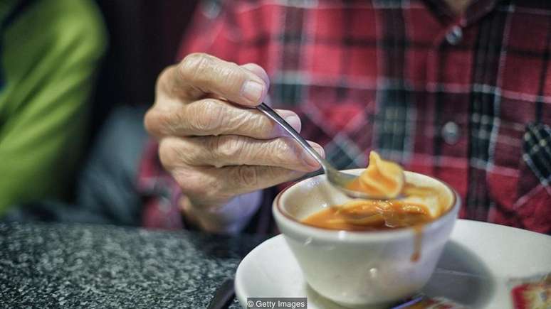 Na velhice, uma alimentação adequada é ainda mais importante para manter a saúde
