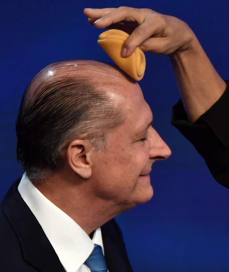 No primeiro debate, Geraldo Alckmin foi um dos candidatos mais atacados pelos adversários