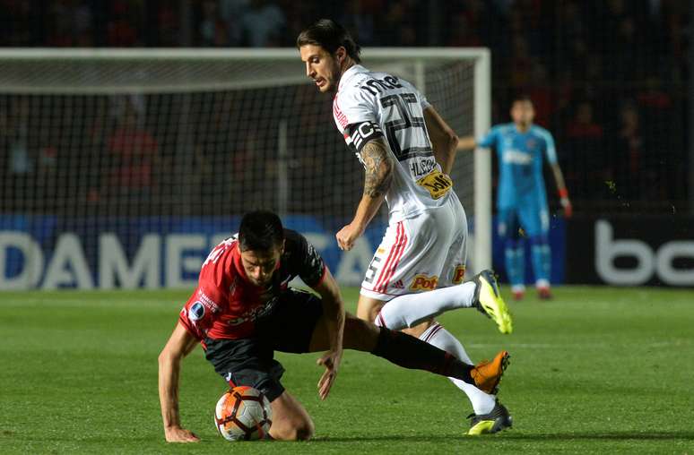 Lance de São Paulo x Colón