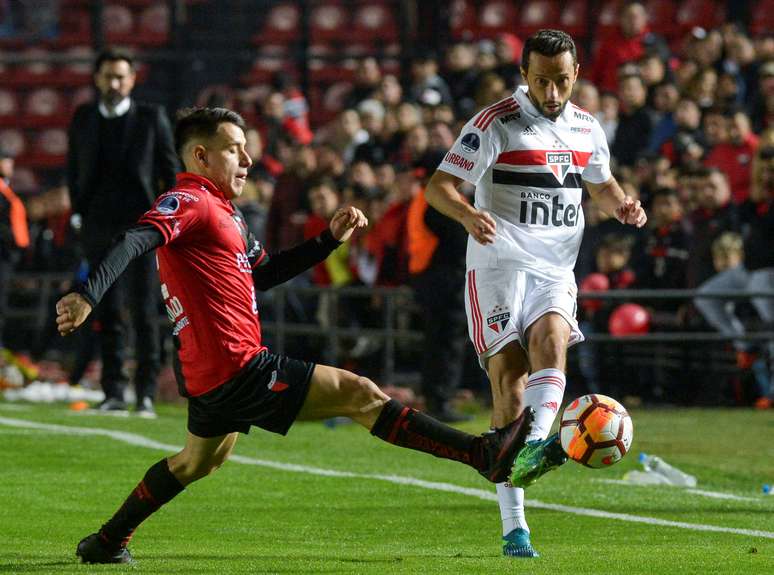 Lance de São Paulo x Colón