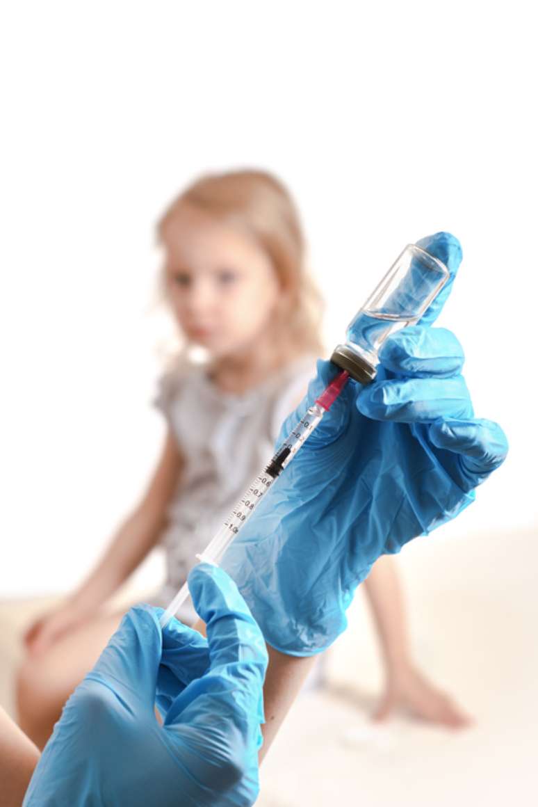 Brasil ainda precisa vacinar 9 milhões de crianças 