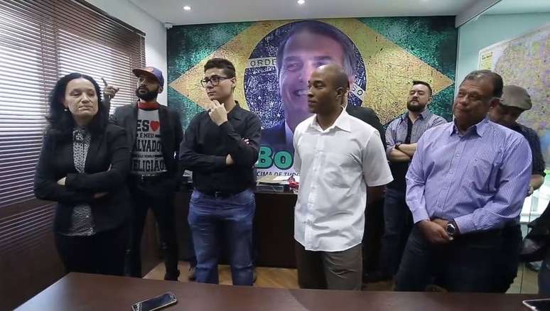 Eleitores de Bolsonaro (PSL) participam de encontro promovido pelo 'Estado'