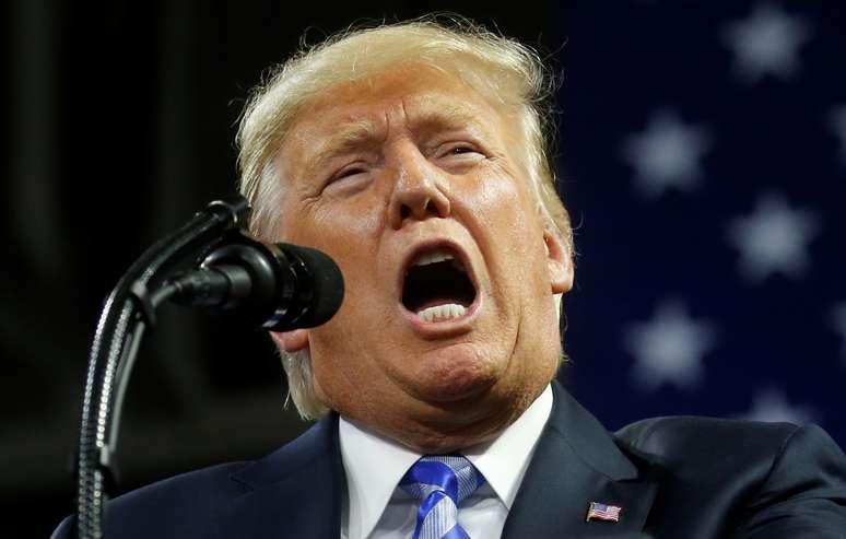 Presidente dos Estados Unidos, Donald Trump, durante comício em Charleston 21/08/2018  REUTERS/Leah Millis 