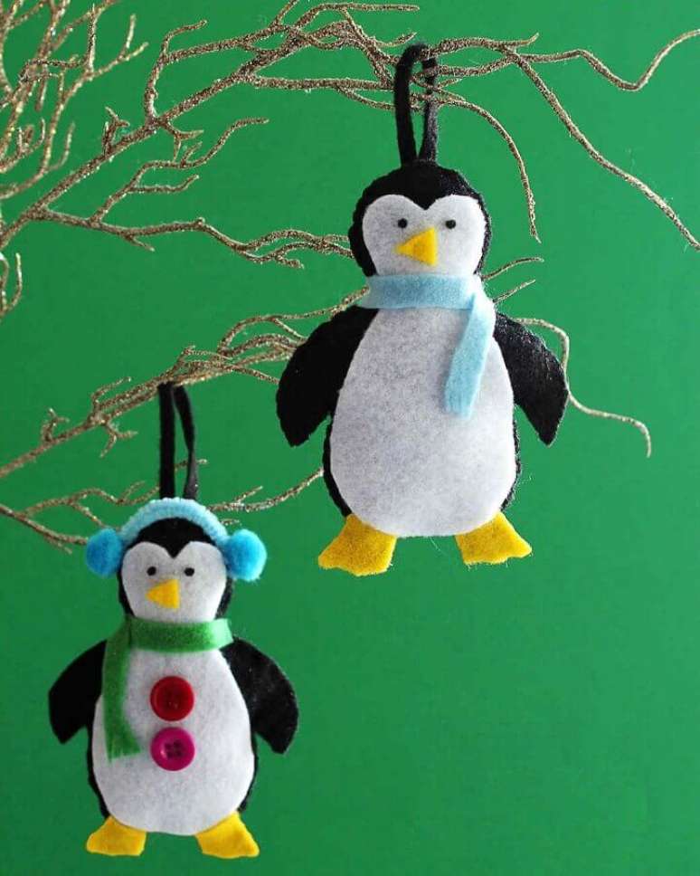 64. Pinguim natalino de artesanato em feltro – Foto: Martha Stewart