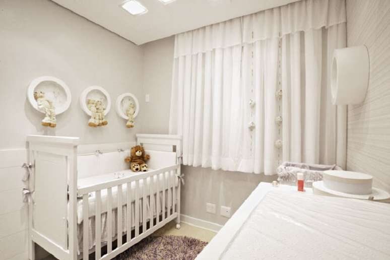 73- Nichos na decoração de quarto de bebê para colocar brinquedos. Fonte: Alto astral