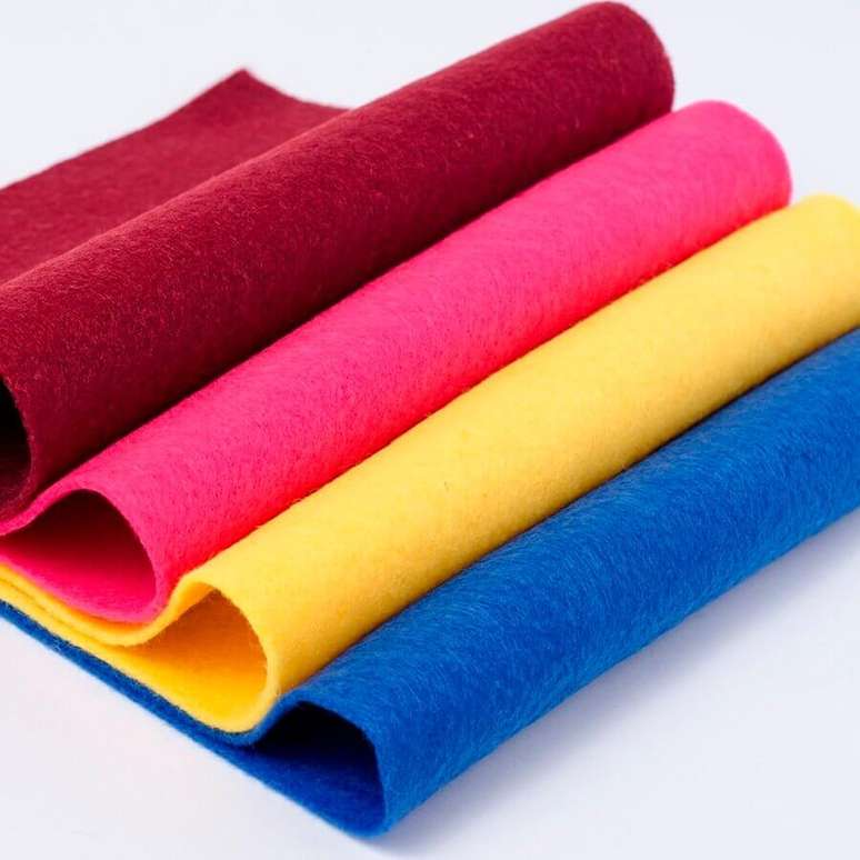 3. O feltro liso &eacute; um dos mais usados para fazer artesanato &ndash; Foto: Rei do Armarinho