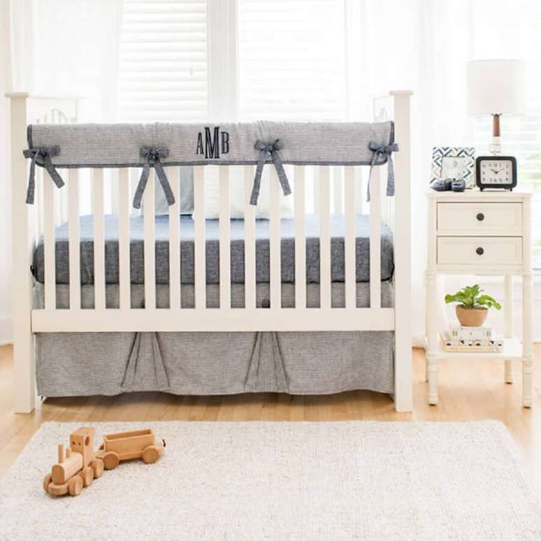 32. Decoração para quarto de bebê masculino simples – Foto Pinterest