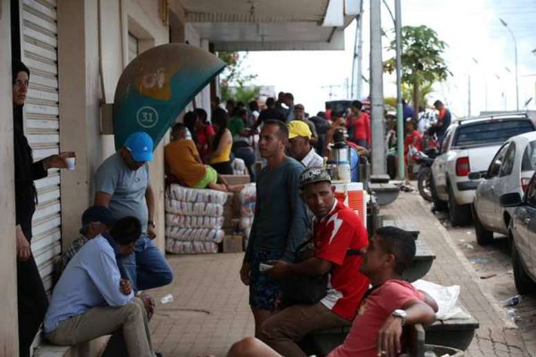 Peru deve receber 20 mil venezuelanos até este sábado